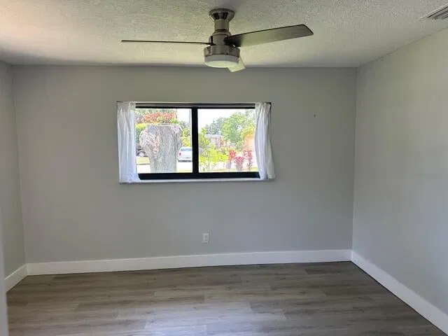 Residence photo 8