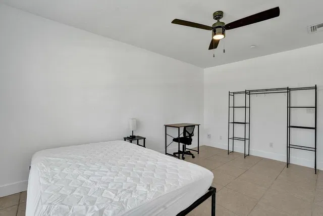 Residence photo 23