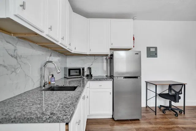 Residence photo 27