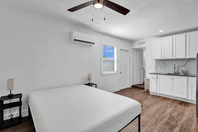 Residence photo 28