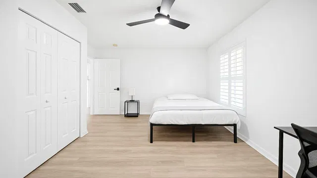 Residence photo 62