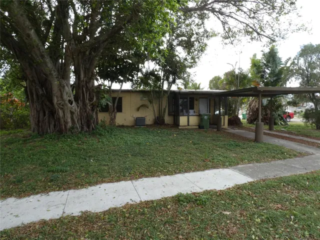 Residence photo 2