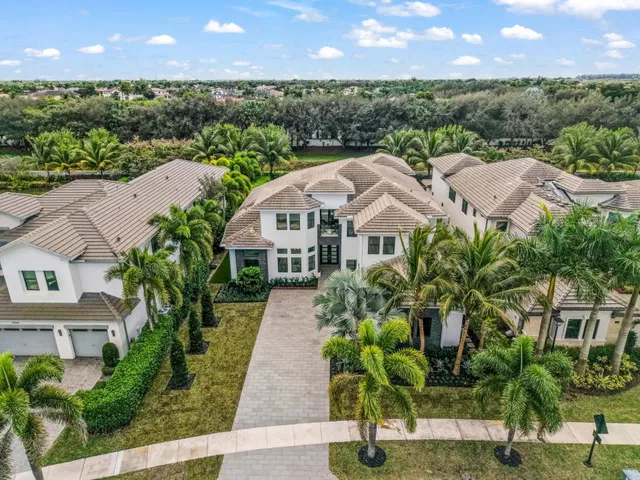 Boca Bridges Residence photo 7