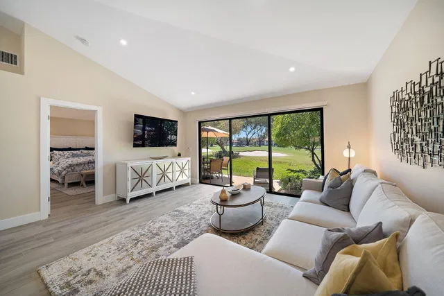 PGA National Palm Beach Gardens Residence photo 8