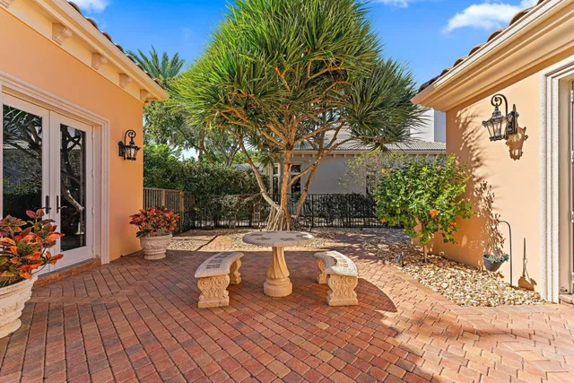 Old Palm Golf Club Residence photo 77