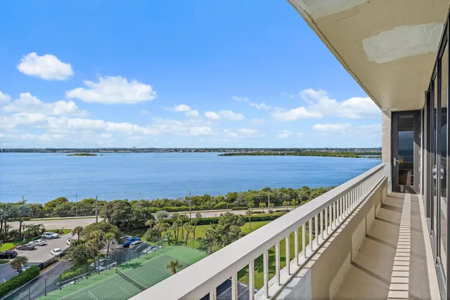 Water Glades Unit 11b photo 29