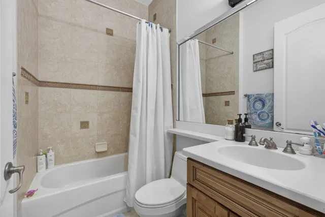 Residence photo 14