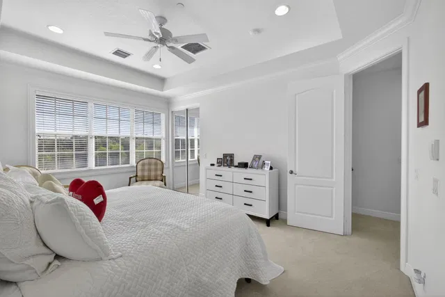 Residence photo 24