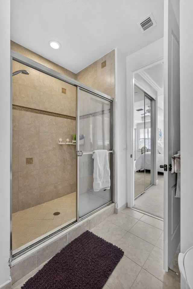 Residence photo 26