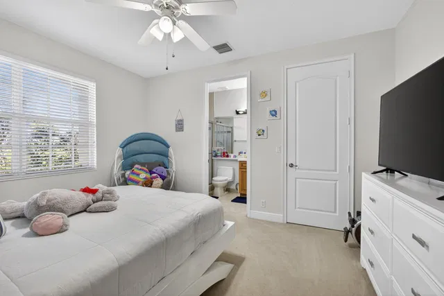 Residence photo 27