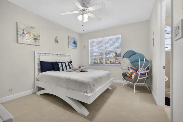 Residence photo 28