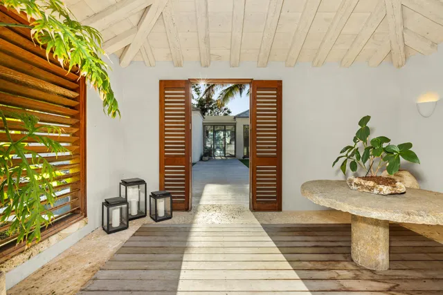 Sewall's Point Residence photo 11