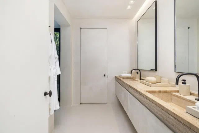 Sewall's Point Residence photo 82