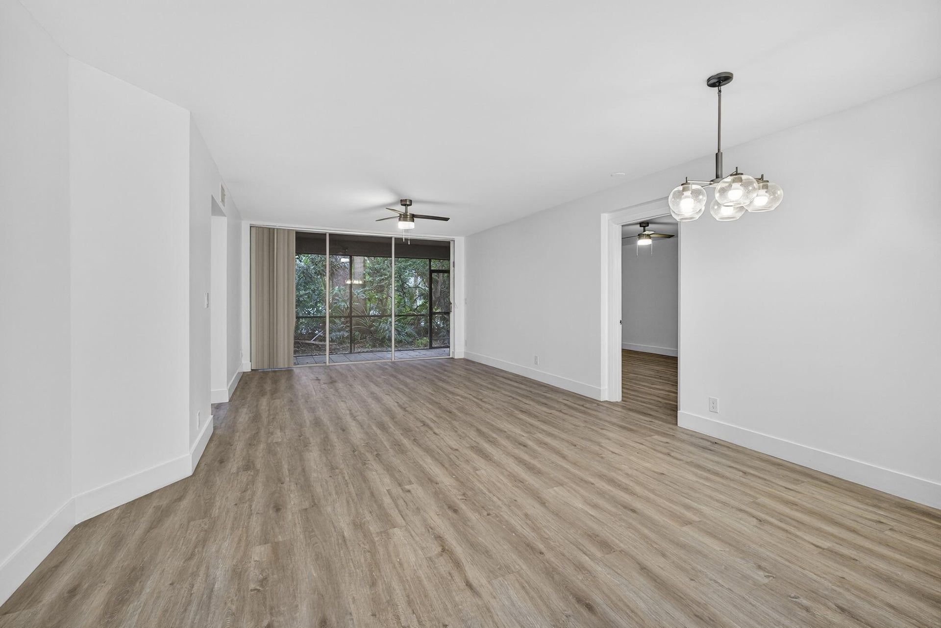 Unit 103 photo 15