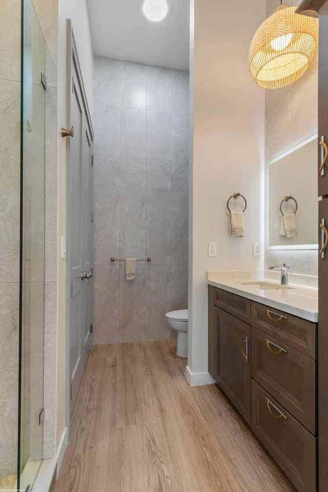  Residence photo 57