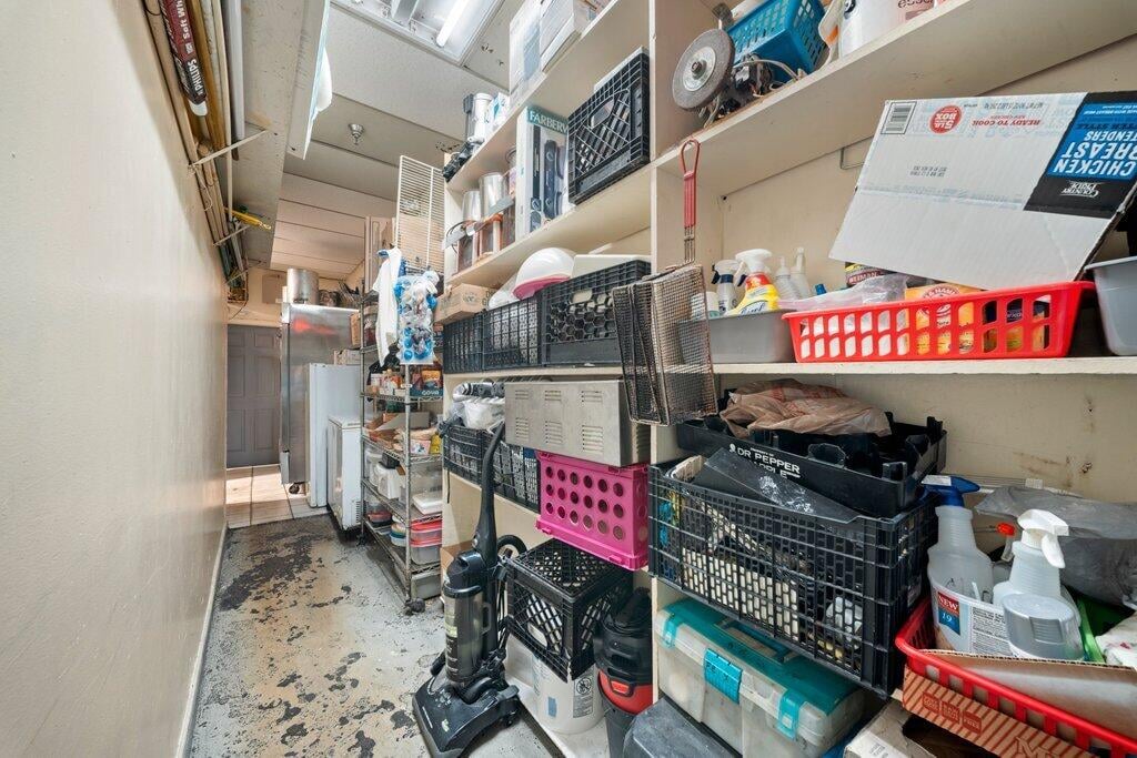  Residence photo 30
