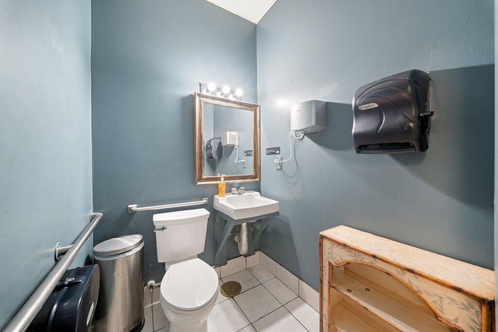  Residence photo 34