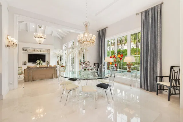 West Palm Beach Residence photo 10