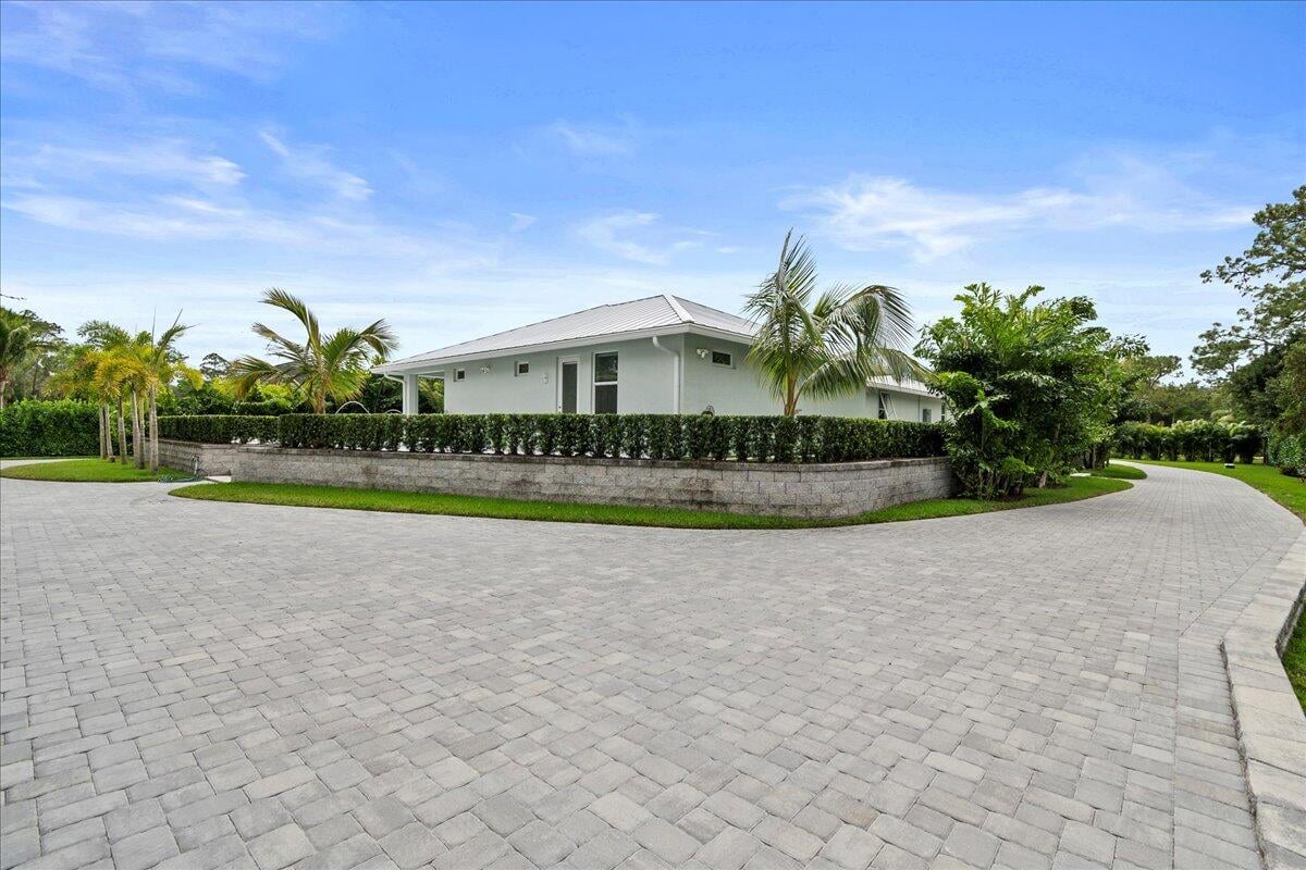 Residence photo 7
