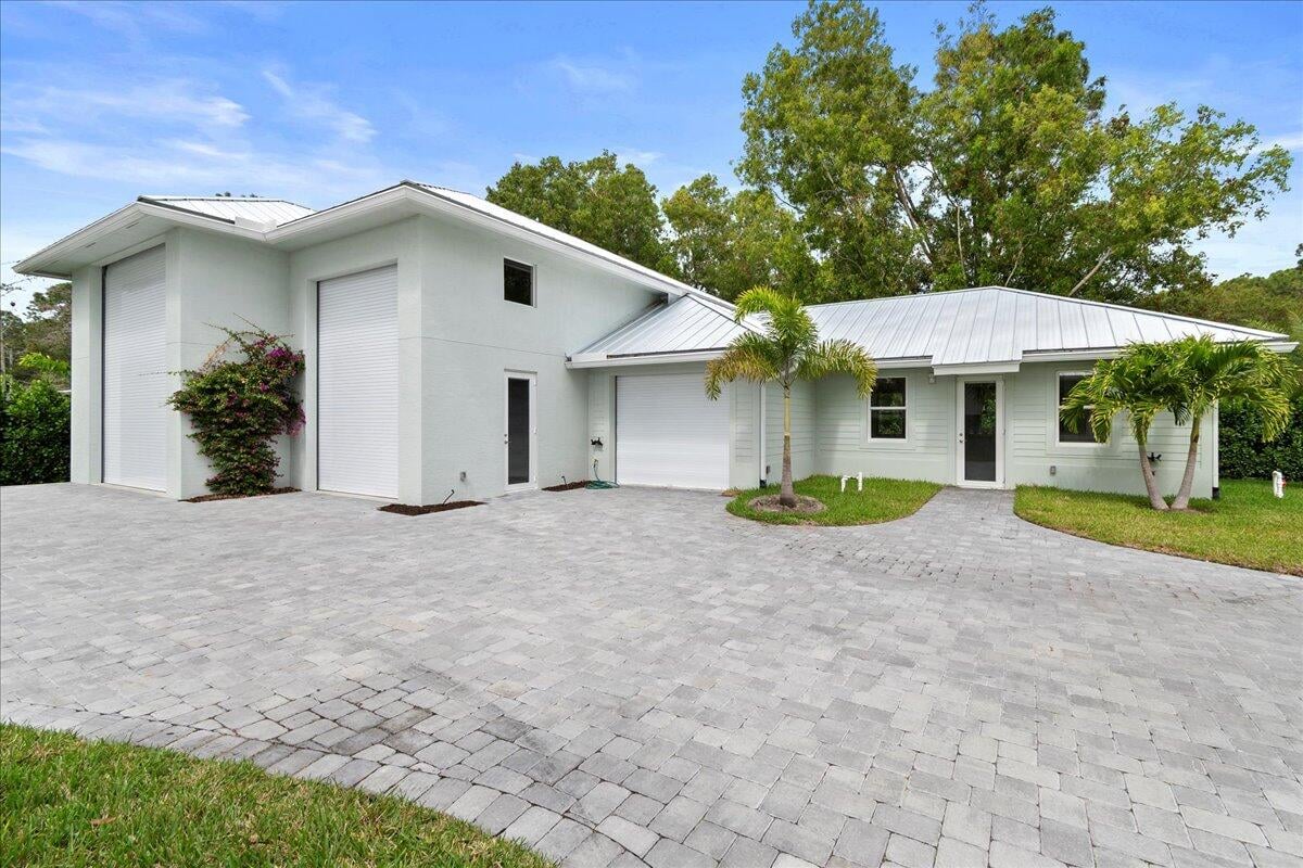 Residence photo 10