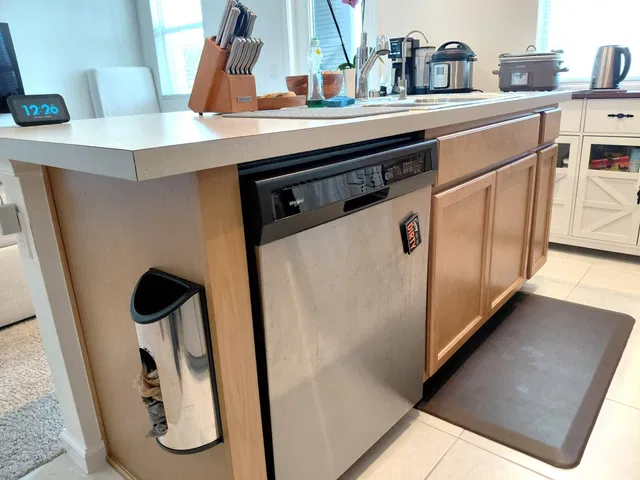  Unit 209 photo 6