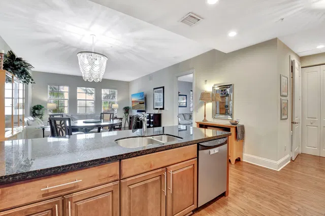 Latitude Delray Unit 307 photo 9