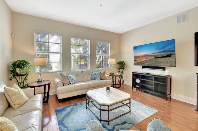 Latitude Delray Unit 307 photo 18