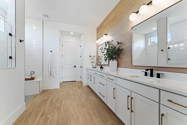 Bridgewater Preserve Residence photo 41