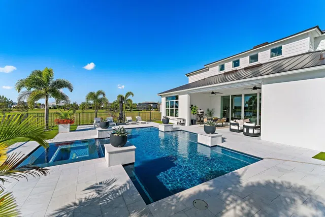 Bridgewater Preserve Residence photo 46
