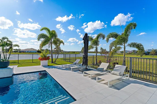 Bridgewater Preserve Residence photo 51