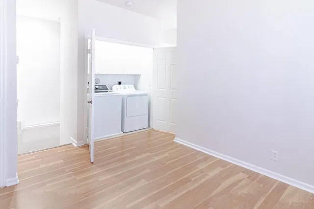  Residence photo 27