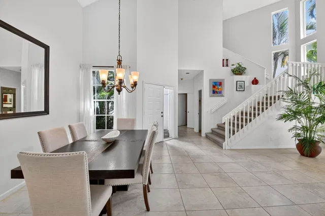  Residence photo 9