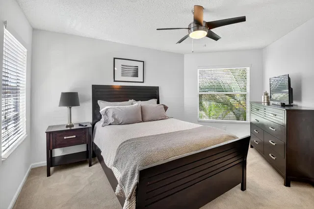  Residence photo 25