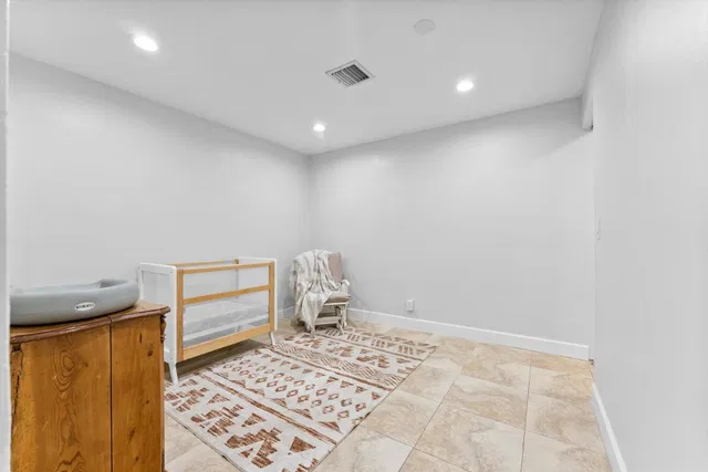 Residence photo 28