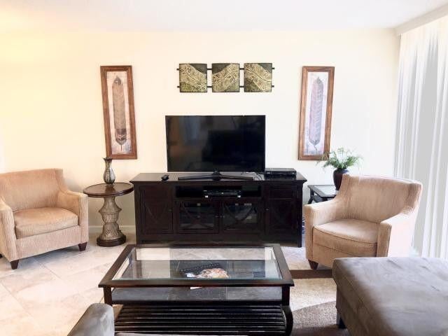 Singer Island Unit 2-101 photo 2