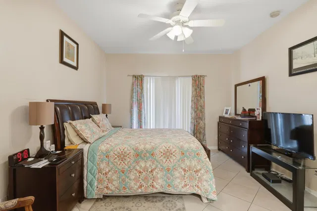 Residence photo 14