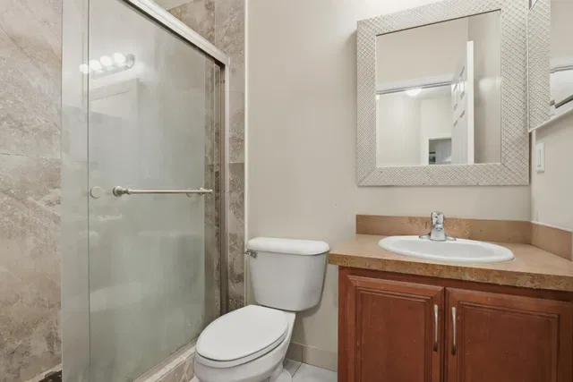 Residence photo 20