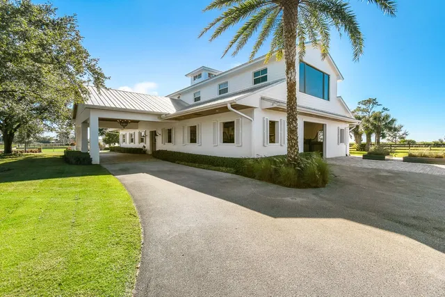 Residence photo 6