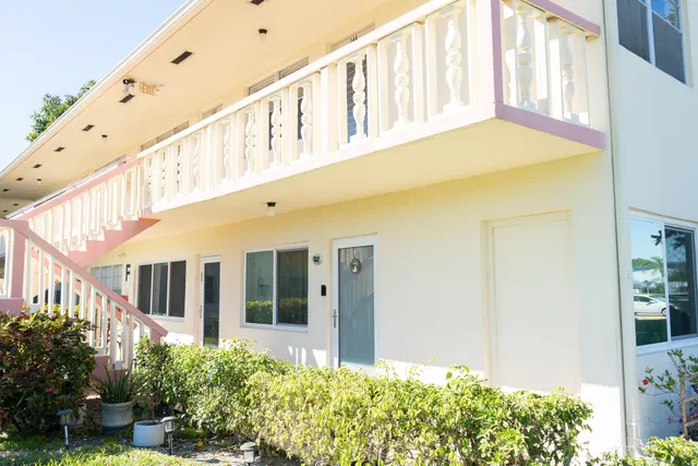  Residence photo 4