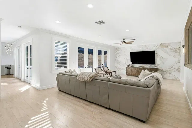 Woodfield Country Club Residence photo 4
