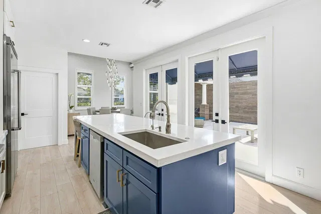 Woodfield Country Club Residence photo 6