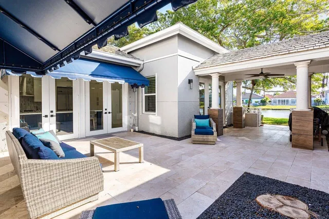 Woodfield Country Club Residence photo 17