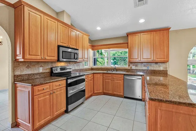 Boca Isles Residence photo 11