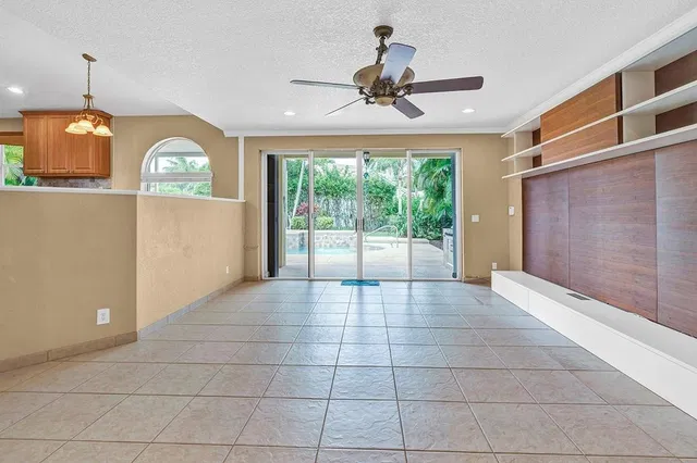 Boca Isles Residence photo 15