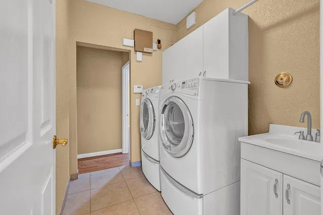Boca Isles Residence photo 41