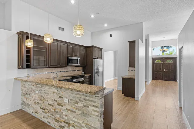 Boca Isles Residence photo 15