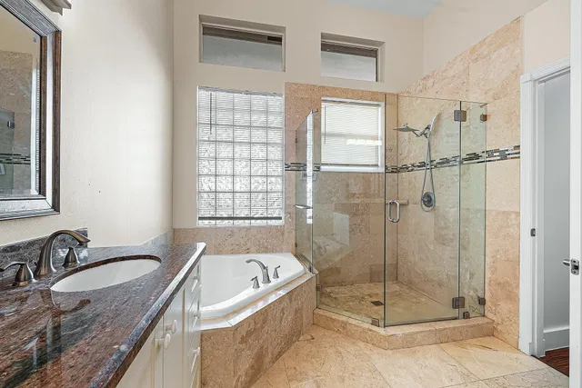Boca Isles Residence photo 21