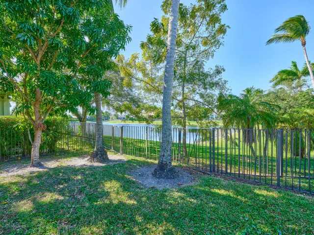 Saturnia Boca Raton Residence photo 44