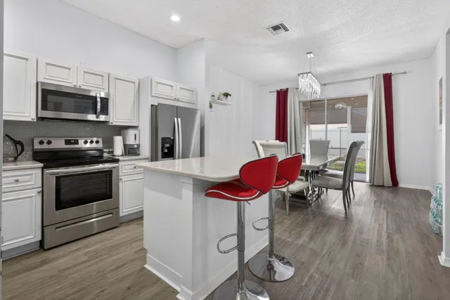 Residence photo 10