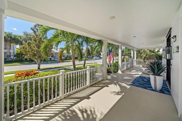 Mallory Creek Abacoa Residence photo 8
